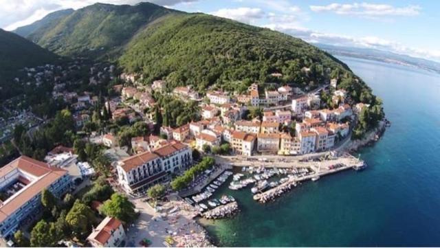 Apartments Rubinic R&B Mošćenička Draga Exterior foto